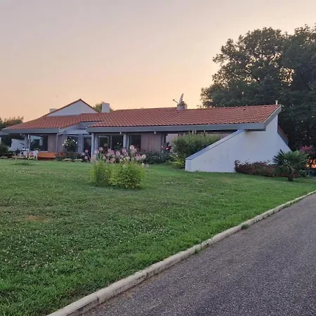 Villa Maison 3 Avec Piscine